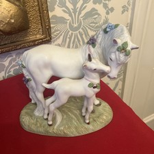 LOVE'S DEVOTION FINE PORCELAIN PRINCETON GALLERY c1990 UNICORN FIGURINE/ORNAMENT