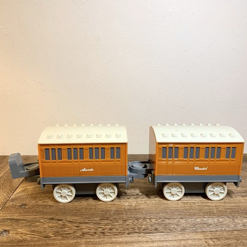 Thomas friends annie and - thomas,
