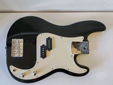 Bass guitar body fully - p,
