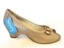 Softwaves Ladies Leather Heels