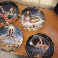 Native American Indian Royal Doulton Collective Plates 22 Carat Gold Rim X 4
