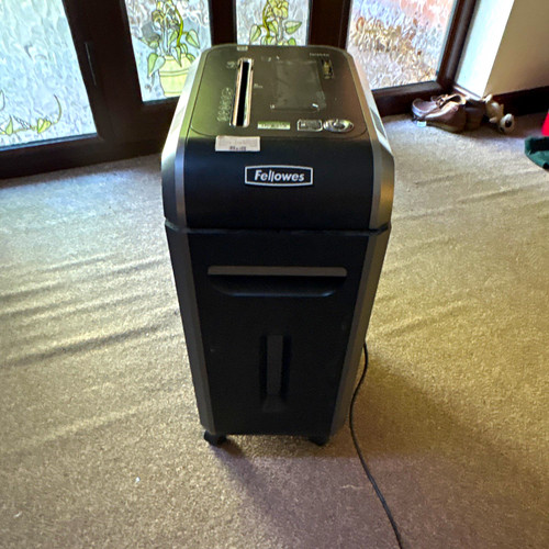 Fellowes paper shredder - fellowes,