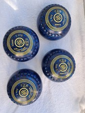 TAYLOR ACE DARK BLUE / BLUE BOWLS SIZE 3 WB20 ONLY USED INDOORS SUPERB CONDITION