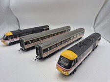 Hornby Class 43 HST Powered Unit In Swallow OO Gauge