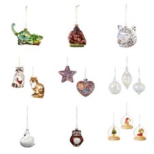 Baubles Christmas tree