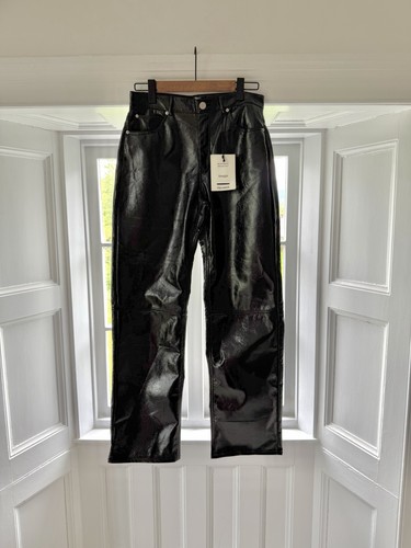 Pull bear black vinyl - &,
