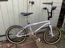 Aero Reflex Old School