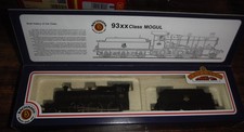 BACHMANN 'OO' GAUGE 31-801 GWR GREEN CLASS 93XX 9319 LOCOMOTIVE