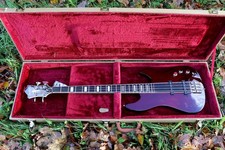 Mint Hagstrom Super Swede Bass