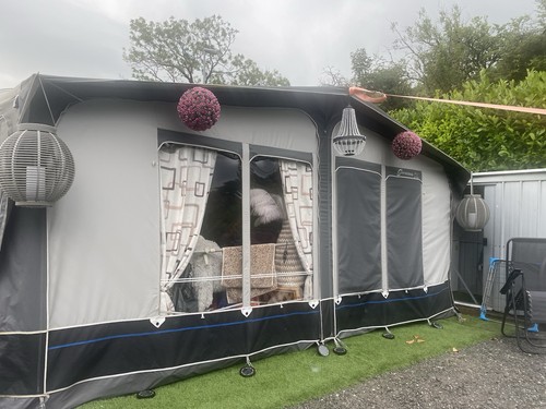 Savanna awning two years old - savanna,