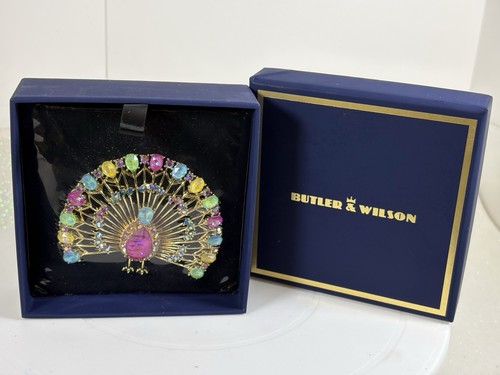Stunning multicoloured butler - stunning,