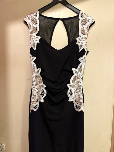 Lipsy london black - london, 10