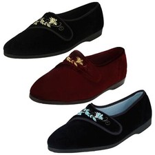 Ladies Free-Step Full Slipper