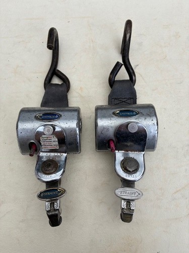 Unwin straint pair - /,
