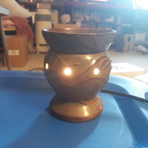 Scentsy warmer inches tall - , 6