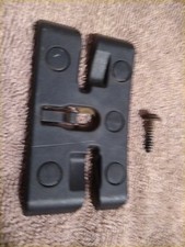 Thule Powerclick G3 Replacement Cargo Box Twist-Clamp Mount Bottom Only Outside