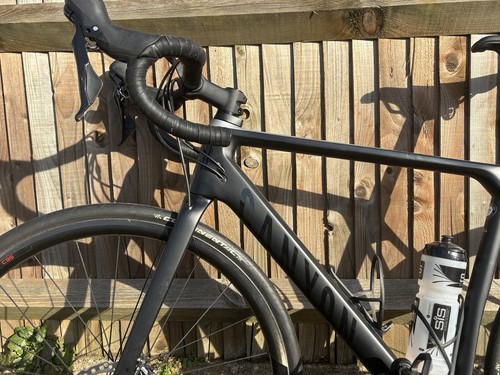 The whole bike with garmin - the,