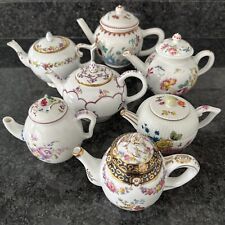 Victoria And Albert Museum Franklin Mint 7 Collectors Miniature Teapots. VGC