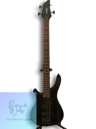 Black left handed - black, electric
