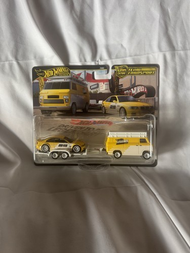 Hot wheels premium - hot,