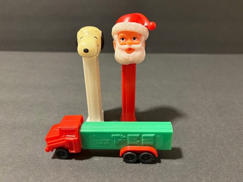 Pez dispensers set three - set,