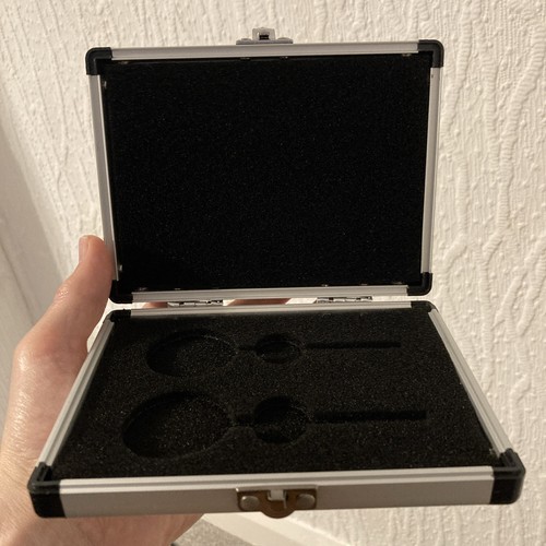 Optician optometry aluminium