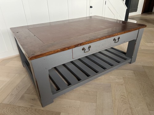 Coffee table solid oak - coffee,