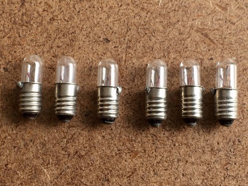 Scalextric screw light - 6,
