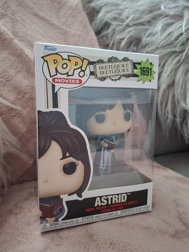 Astrid deetz 1691 funko - astrid,