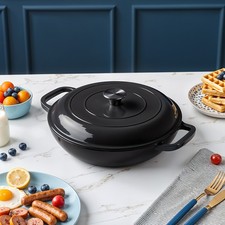 3L Shallow Cast Iron Casserole Dish with Self-Basting Lid Induction Hob Cooking