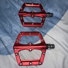 Cross Country Bike Petals Red