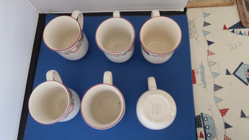 Boots orchard design - boots, mugs