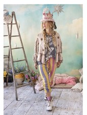 Magnolia Pearl Piecewise