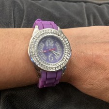 Eve Mon Crois Silver Tone