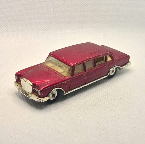 Corgi toys 247 - corgi, no