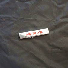 1x 4x4 Chrome Small Silver Red