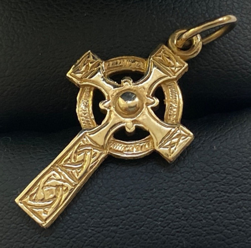9ct yellow gold - yellow, patterned
