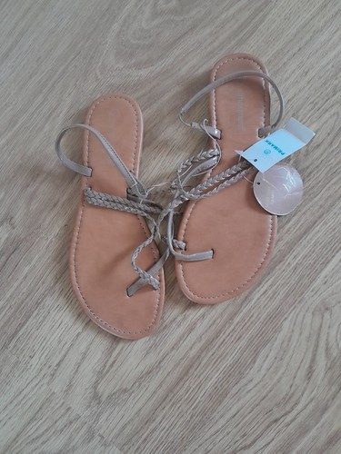 Bnwt size mocha - bnwt,