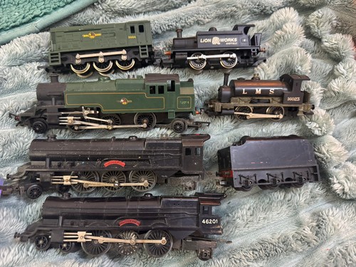 Job lot gauge coaches - job, of