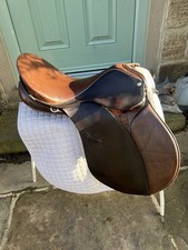 17.5’’ Zaldi Europa Saddle 8 inch D to D 