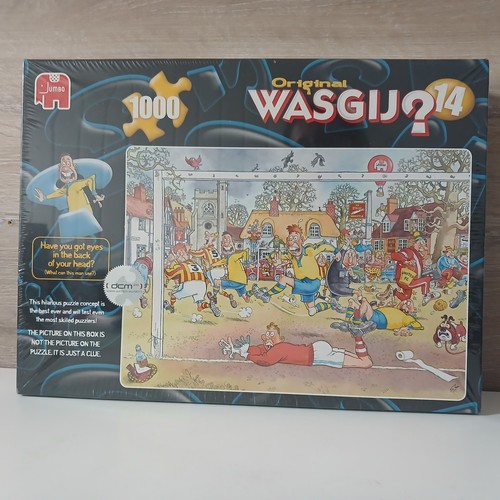 Wasgij original football - 14,