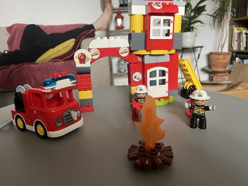 Duplo fire station engine - duplo,