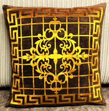 Brown & Gold Greek Keys/border