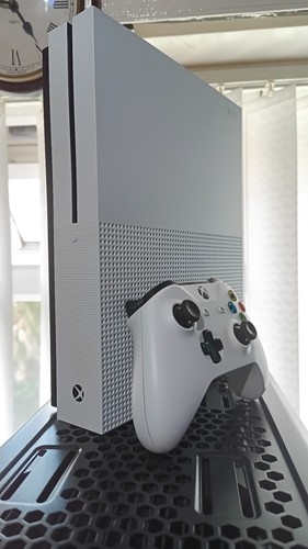 Freshly serviced xbox one - freshly,