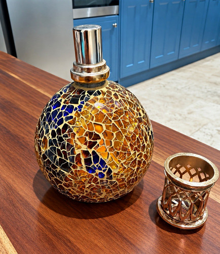 Ashleigh burwood golden - &,
