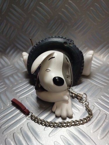 Lost dog collectables - collectables, figurine