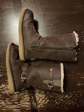 GirAuthentic UGG 1969