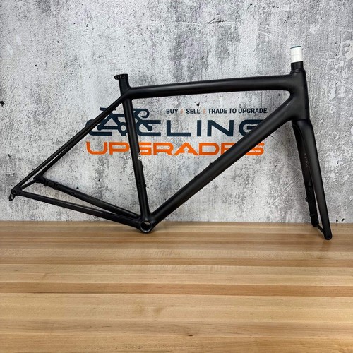 Light 2022 specialized - 2022,