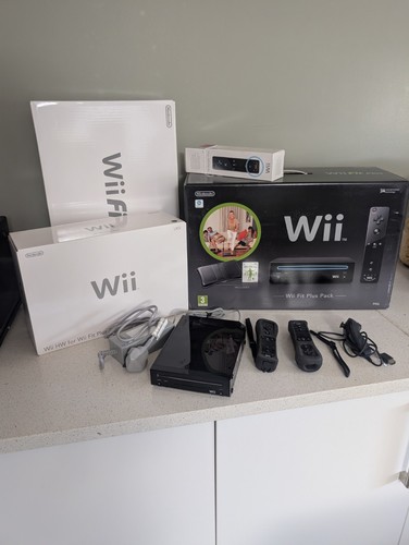 Nintendo wii fit plus pack - nintendo,