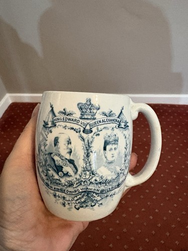Edward v111 and queen - v111,